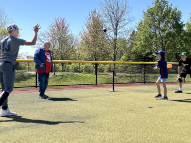 25_buddyball
